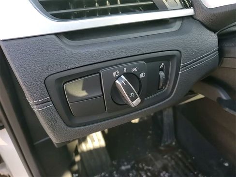 Used 2022 BMW X1 xDrive28i w/ Convenience Package image 21