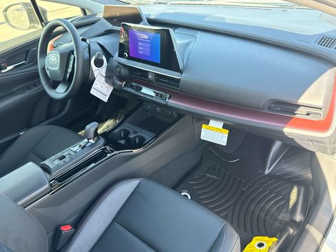 New 2026 Toyota Prius Plug-In Hybrid image 17