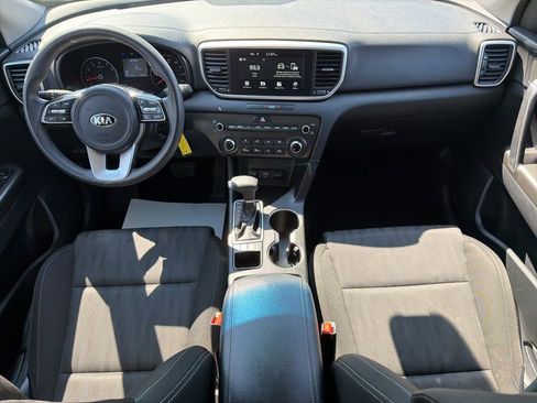 Used 2020 Kia Sportage LX image 23