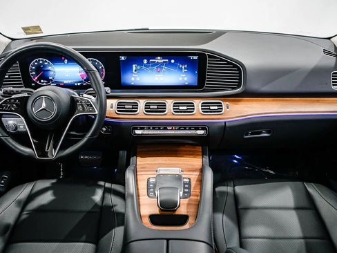 Used 2025 Mercedes-Benz GLE 350 4MATIC image 12