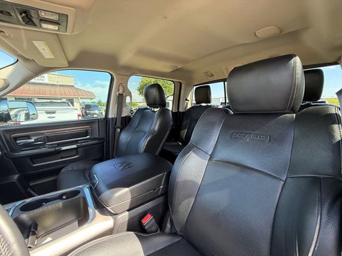Used 2016 RAM 2500 Laramie AWD/4WD image 18