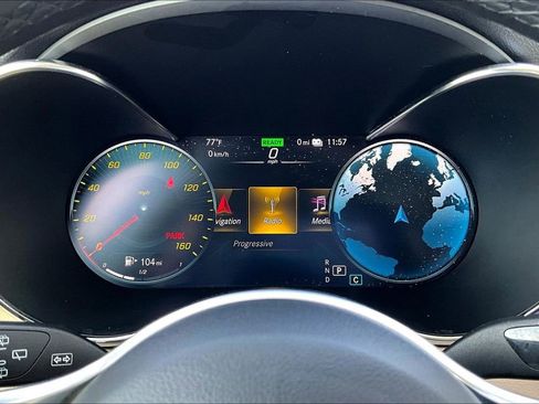 Used 2020 Mercedes-Benz GLC 350e 4MATIC image 12