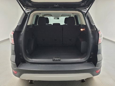 Used 2018 Ford Escape SE FWD image 29