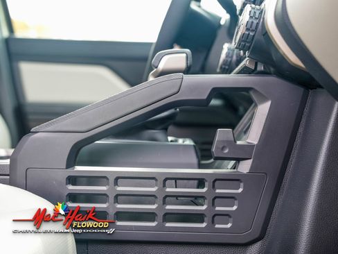 Used 2025 Toyota Tacoma Limited image 20