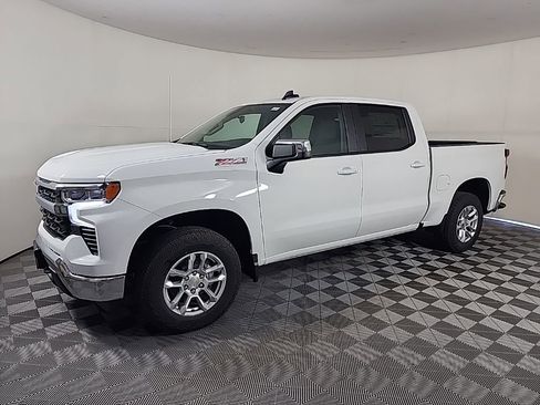 New 2026 Chevrolet Silverado 1500 LT image 5