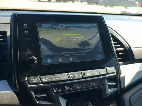 Certified 2024 Honda Odyssey EX-L image 24