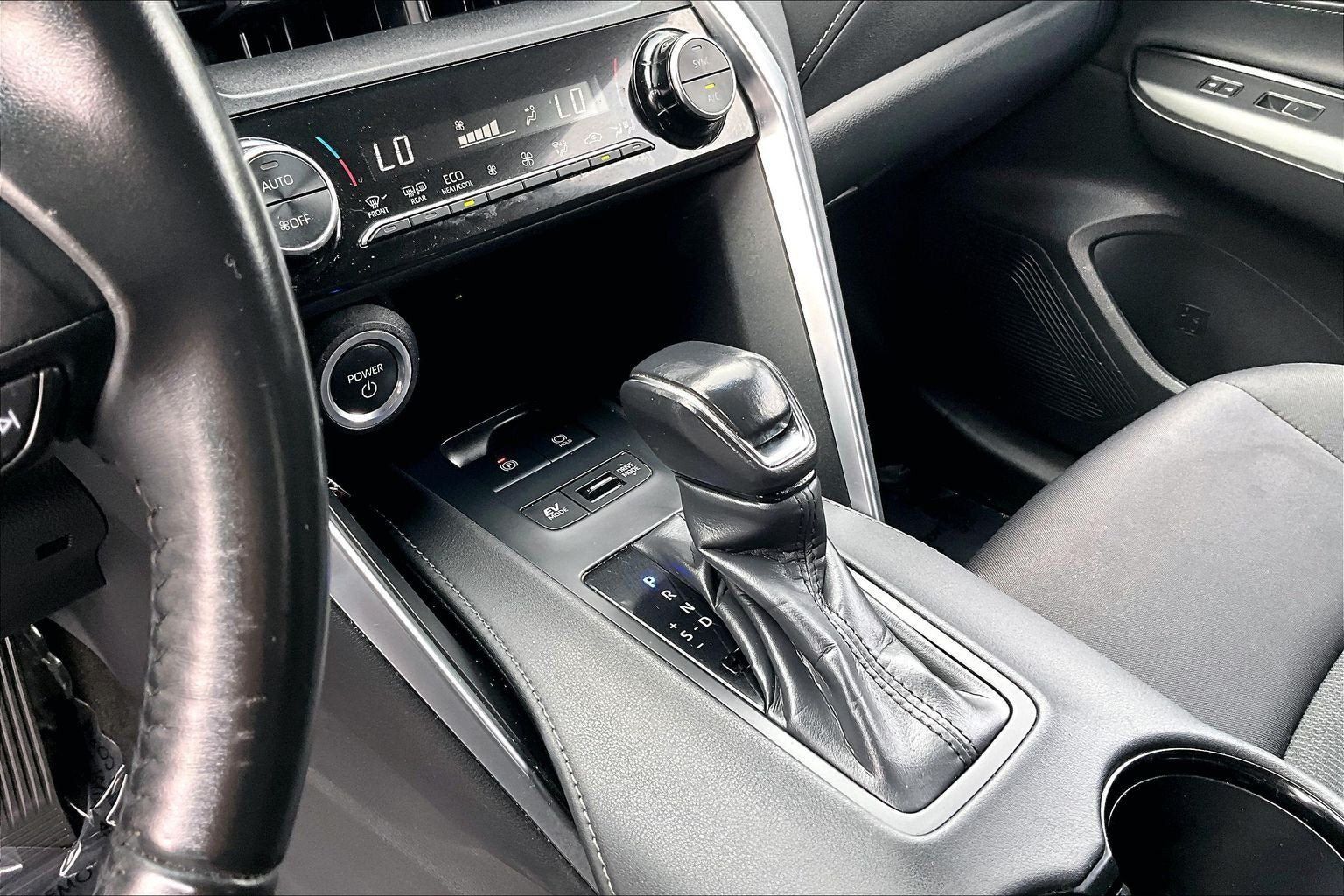 Used 2023 Toyota Venza LE AWD/4WD image 15