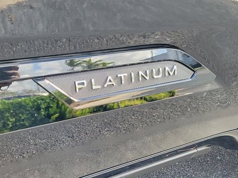 Used 2023 Toyota Tundra Platinum w/ Advanced Package image 9