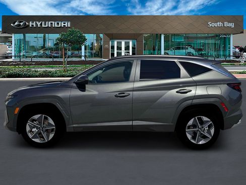 New 2026 Hyundai Tucson SEL image 3