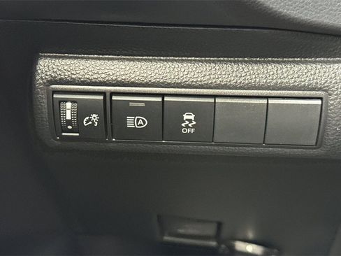 Used 2024 Toyota Corolla SE image 30