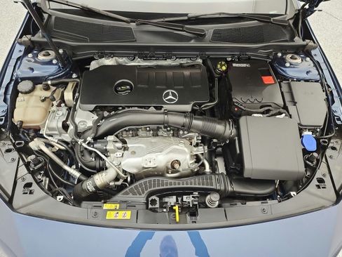 Used 2023 Mercedes-Benz CLA 250 image 17