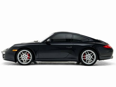 Used 2011 Porsche 911 Carrera S image 2