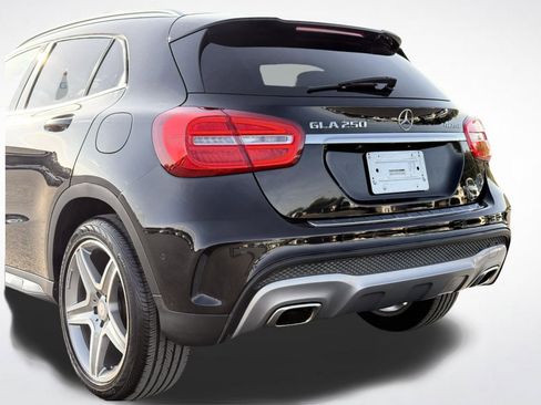 Used 2015 Mercedes-Benz GLA 250 4MATIC image 4