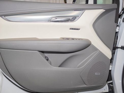 Used 2022 Cadillac XT5 Premium Luxury image 10