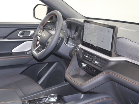 New 2026 Ford Explorer Tremor w/ Tremor Ultimate Package AWD/4WD image 30
