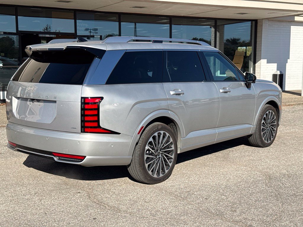 Used 2026 Hyundai Palisade Calligraphy AWD/4WD image 14