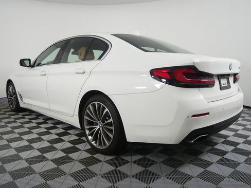 Certified 2023 BMW 530i w/ Premium Package image 5