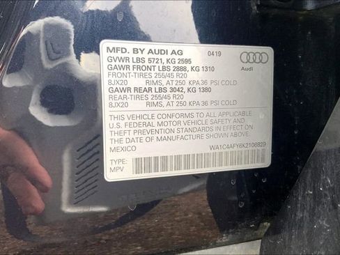 Used 2019 Audi SQ5 Prestige w/ Prestige Package image 34