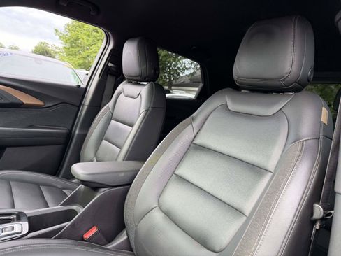 Certified 2023 Chevrolet TrailBlazer ACTIV w/ Convenience Package AWD/4WD image 9