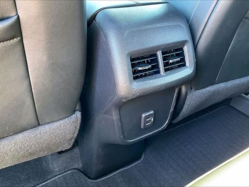 Certified 2023 Chevrolet Equinox RS image 32