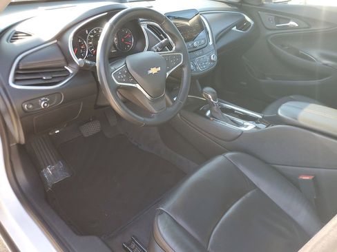 Used 2024 Chevrolet Malibu LT image 15