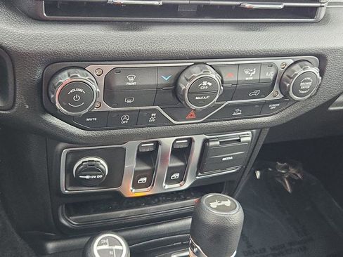 New 2026 Jeep Wrangler Sport AWD/4WD image 37