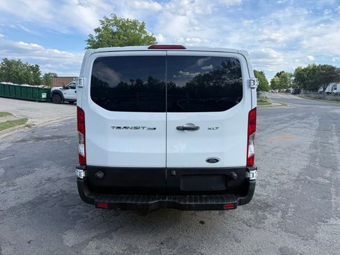 Used 2015 Ford Transit 350 XLT RWD image 3