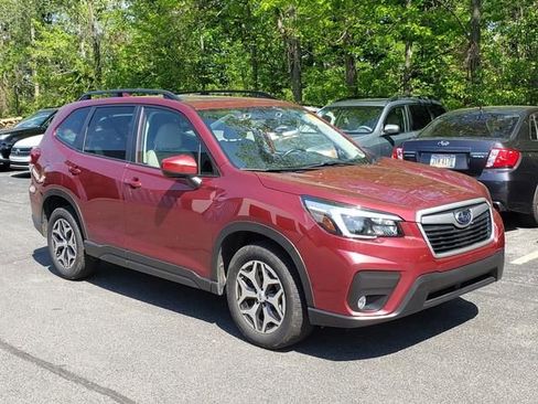 Used 2021 Subaru Forester Premium AWD/4WD image 1