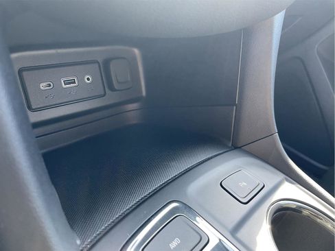 Used 2024 Chevrolet Equinox RS w/ LPO, Floor Liner Package AWD/4WD image 30
