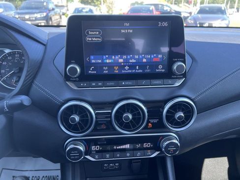 Used 2021 Nissan Sentra SV image 15