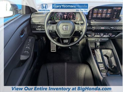 Used 2023 Honda Accord Sport image 17