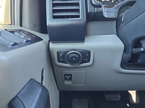 Used 2016 Ford F150 XL w/ Equipment Group 101A Mid image 27