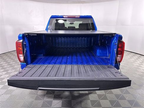 Used 2022 GMC Sierra 1500 Elevation image 27
