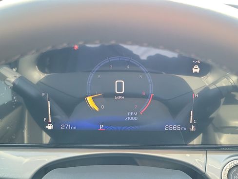Used 2026 Chevrolet Trax LT w/ Driver Confidence Package FWD image 22