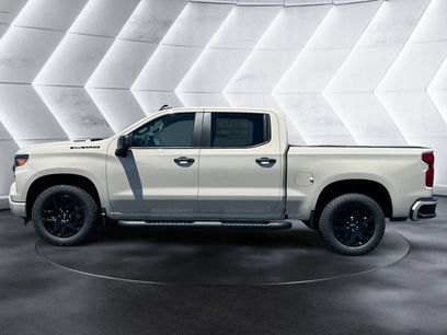 New 2026 Chevrolet Silverado 1500 Custom w/ Turbomax Blackout Package