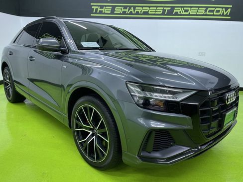 Used 2019 Audi Q8 Prestige image 2