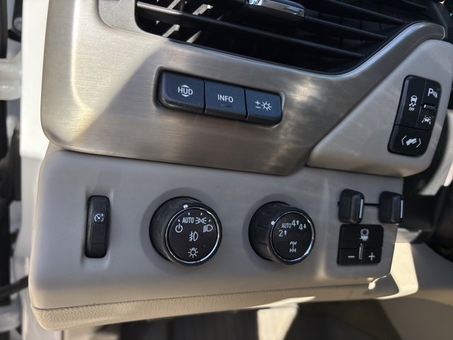 Used 2019 GMC Yukon Denali w/ Open Road Package AWD/4WD image 25