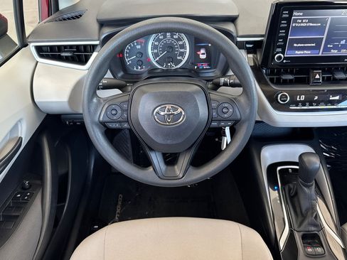 Certified 2022 Toyota Corolla LE w/ Carpet Mat Package (TMS) FWD image 13