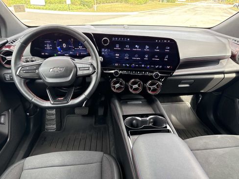 Used 2025 Chevrolet Blazer EV RS image 18