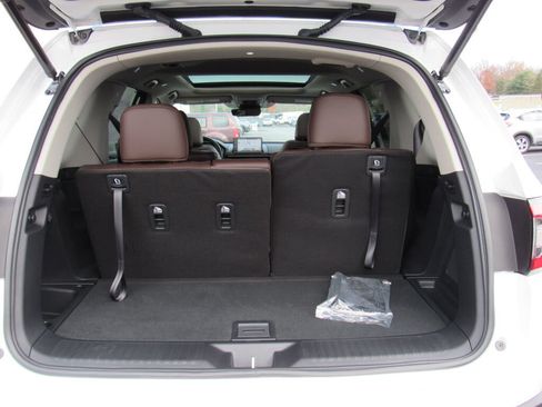 Used 2024 Honda Pilot Elite image 25