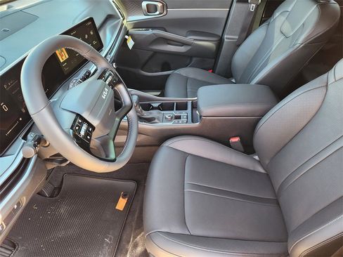 New 2026 Kia Sorento S image 9