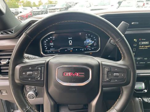 Used 2024 GMC Sierra 2500 AT4 w/ AT4 Premium Plus Package AWD/4WD image 28