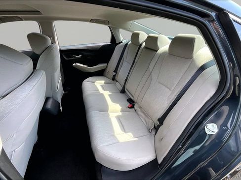 Used 2023 Honda Accord EX image 18