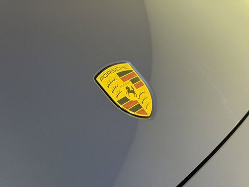 Certified 2026 Porsche 911 Carrera T RWD image 32