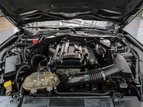 Used 2018 Ford Mustang Premium image 50