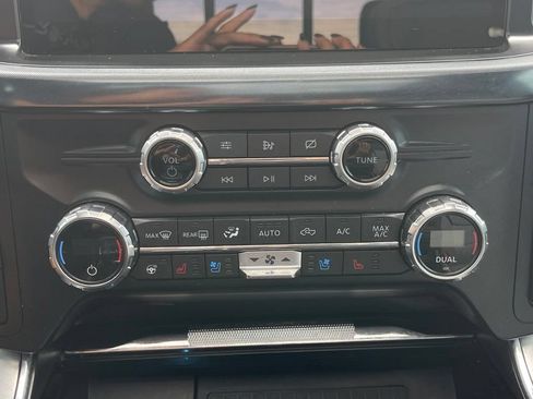 Used 2021 Ford F150 Limited AWD/4WD image 41