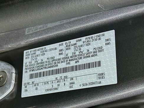 Used 2024 Ford Escape Active FWD image 12