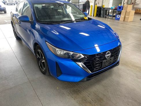 Used 2024 Nissan Sentra SV FWD image 1