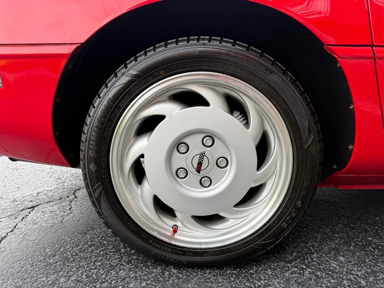 Used 1992 Chevrolet Corvette Coupe RWD image 11