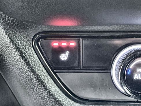 Certified 2025 Honda HR-V Sport image 13